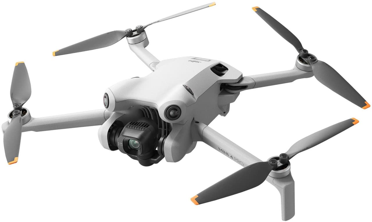 DJI Mini 4 Pro Fly More Combo